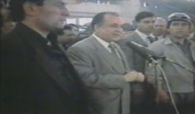 Miron Cozma si Ion Iliescu la mineriada din iunie 1990